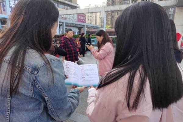 鸿运配资 重庆渝北龙塔街道开展“爱粮节粮·反对浪费”宣传活动